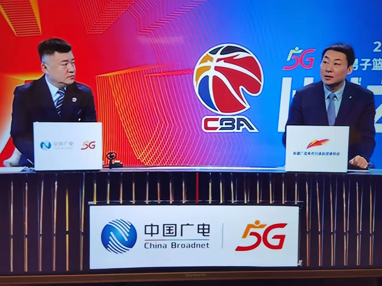 CBA季后赛关键时刻走向成谜,切尔西队长鼓劲,气氛紧张,纪律约束更严格 CBA季后赛关键时刻走向成谜,切尔西队长鼓劲,气氛紧张,纪律约束更严格