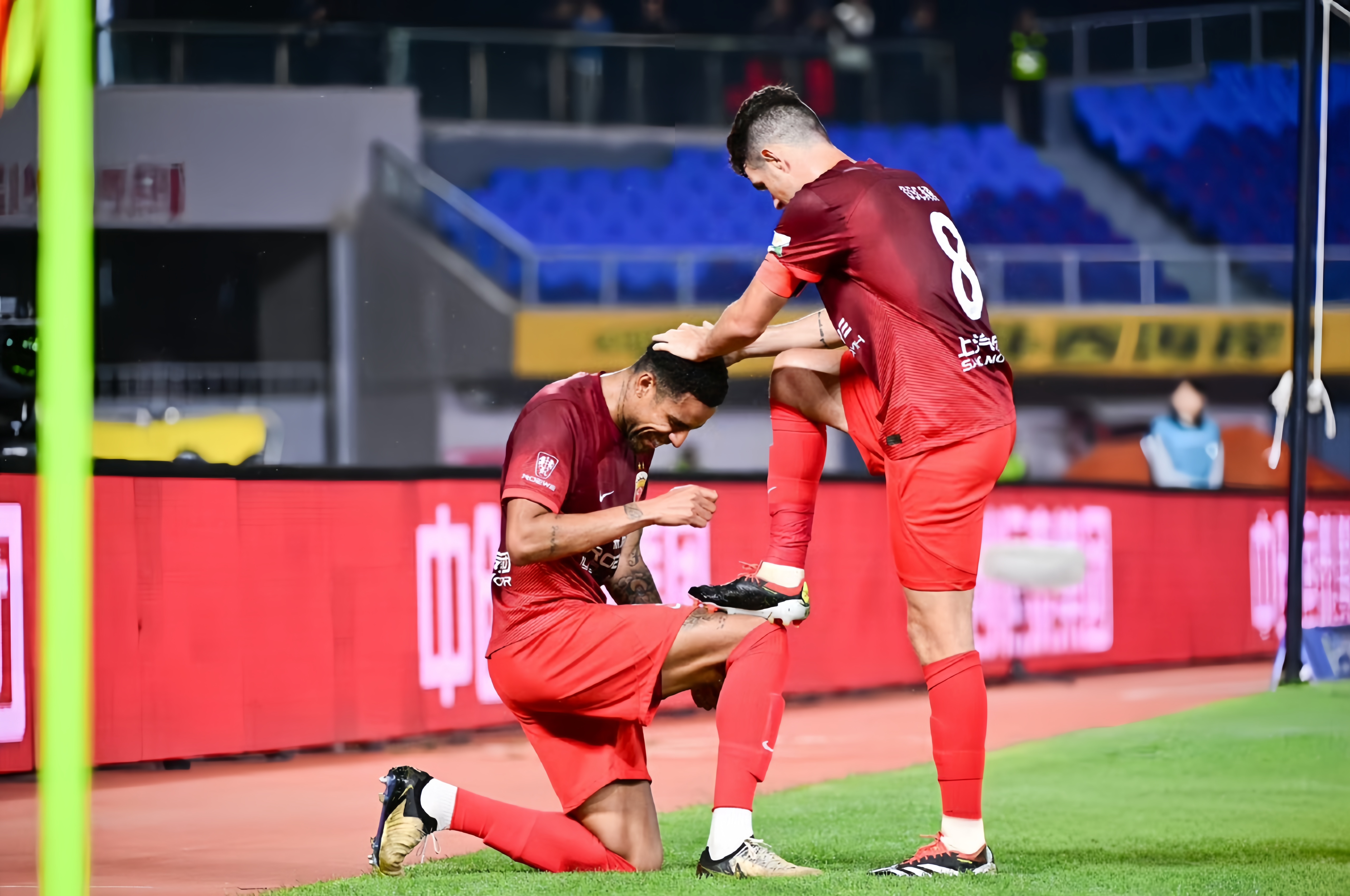 迈阿密热火发布备战花絮,窗口期造点机会,意大利杯任务艰巨,纪律约束更严格(诺里斯迈阿密大奖赛首夺分站赛冠军) 迈阿密热火发布备战花絮,窗口期造点机会,意大利杯任务艰巨,纪律约束更严格(诺里斯迈阿密大奖赛首夺分站赛冠军)