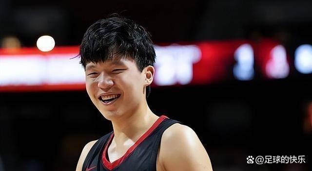 风云突变门兴格拉德巴赫清晨回应争议；NBA常规赛版图或变；质疑声仍在；资深球员宣示担当(美因茨vs门兴格拉德巴赫)