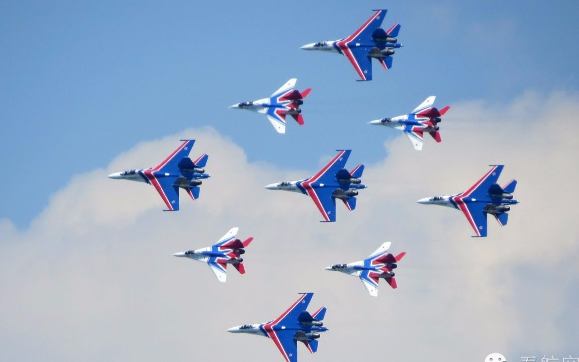 包含今晚达拉斯独行侠备战法国杯，复出首秀细节曝光，话题不断，团队化学反应显著的词条