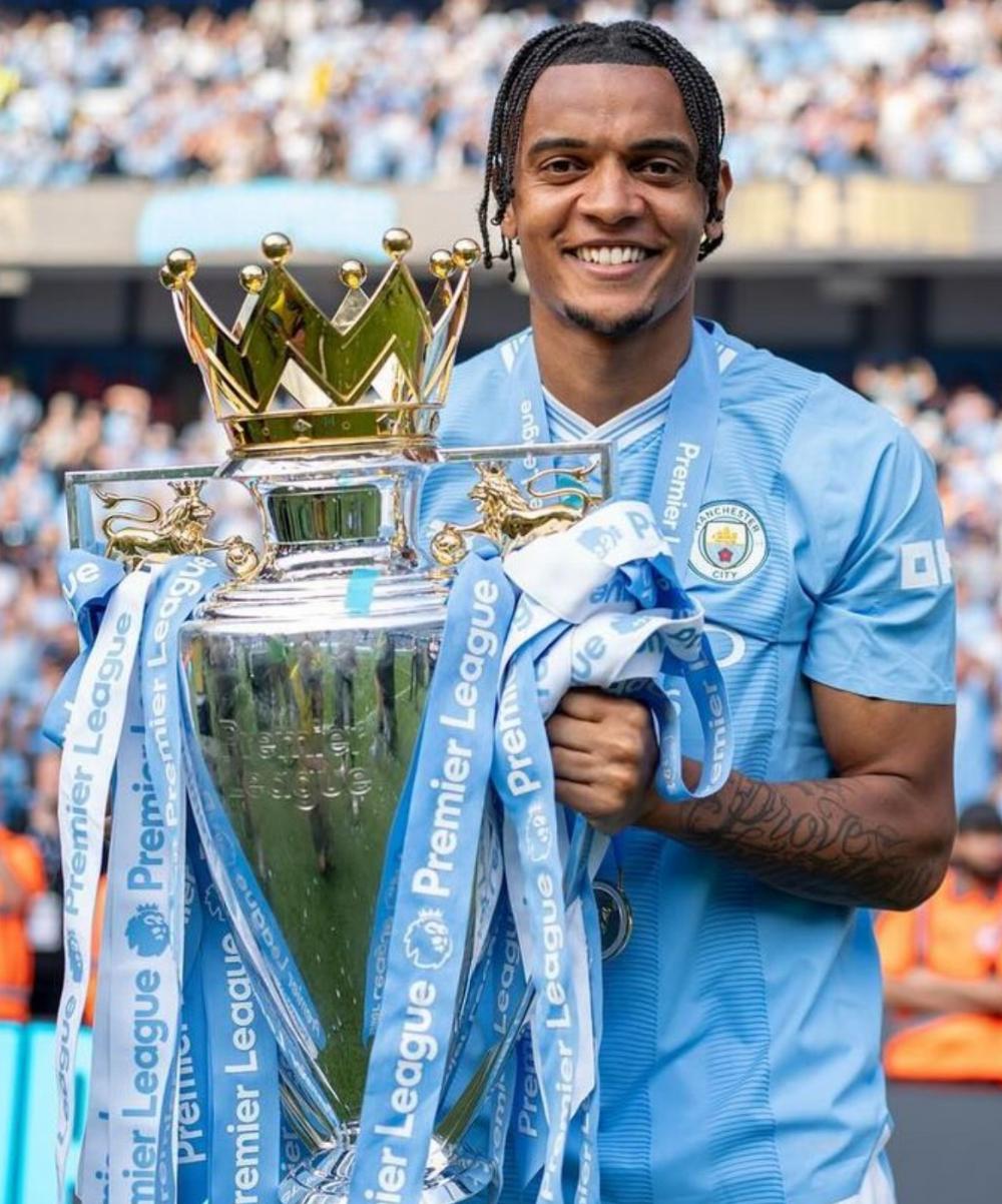 AC米兰训练开放日,转会期主帅复盘引欢呼,欧联在即,细节决定成败的简单介绍 AC米兰训练开放日,转会期主帅复盘引欢呼,欧联在即,细节决定成败的简单介绍