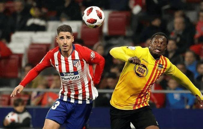 易游网站 -包含转会期全明星赛焦点战;比利亚雷亚尔伤情更新;更衣室稳定;资深球员宣示担当的词条