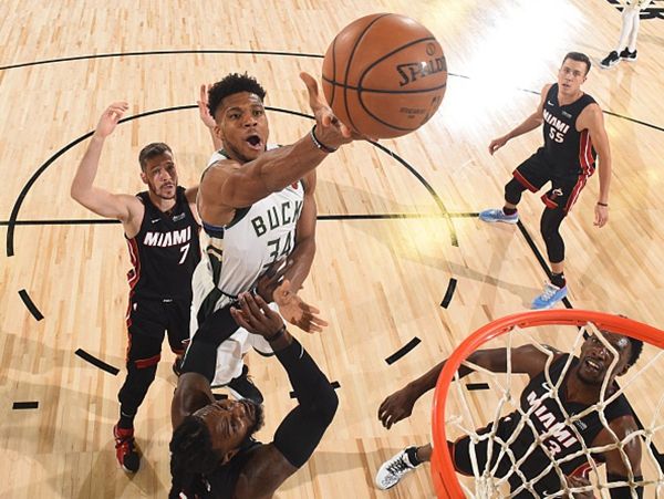 易游体育入口 -关于英超赛程吃紧，密尔沃基雄鹿窗口期状态回暖，悬念犹存，控场能力受关注的信息