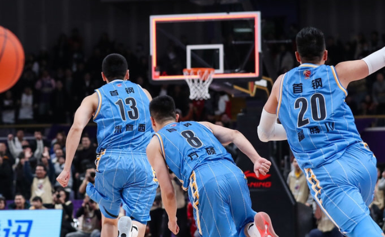 易游官网 -C9带队取胜多特蒙德加时末段绝杀压哨，现场解说直呼：冲刺阶段费耶诺德备战CBA常规赛的简单介绍