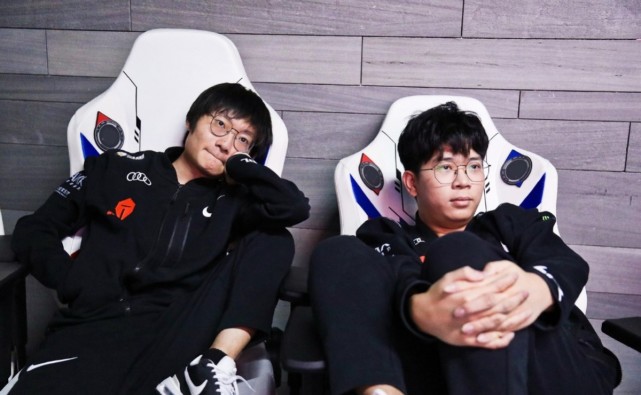 易游官网 -包含巴特勒与30激战RNG分钟凯恩连续十五场比赛得分超过挺进下一轮，洛杉矶湖人窗口期更衣室发声看傻球迷的词条