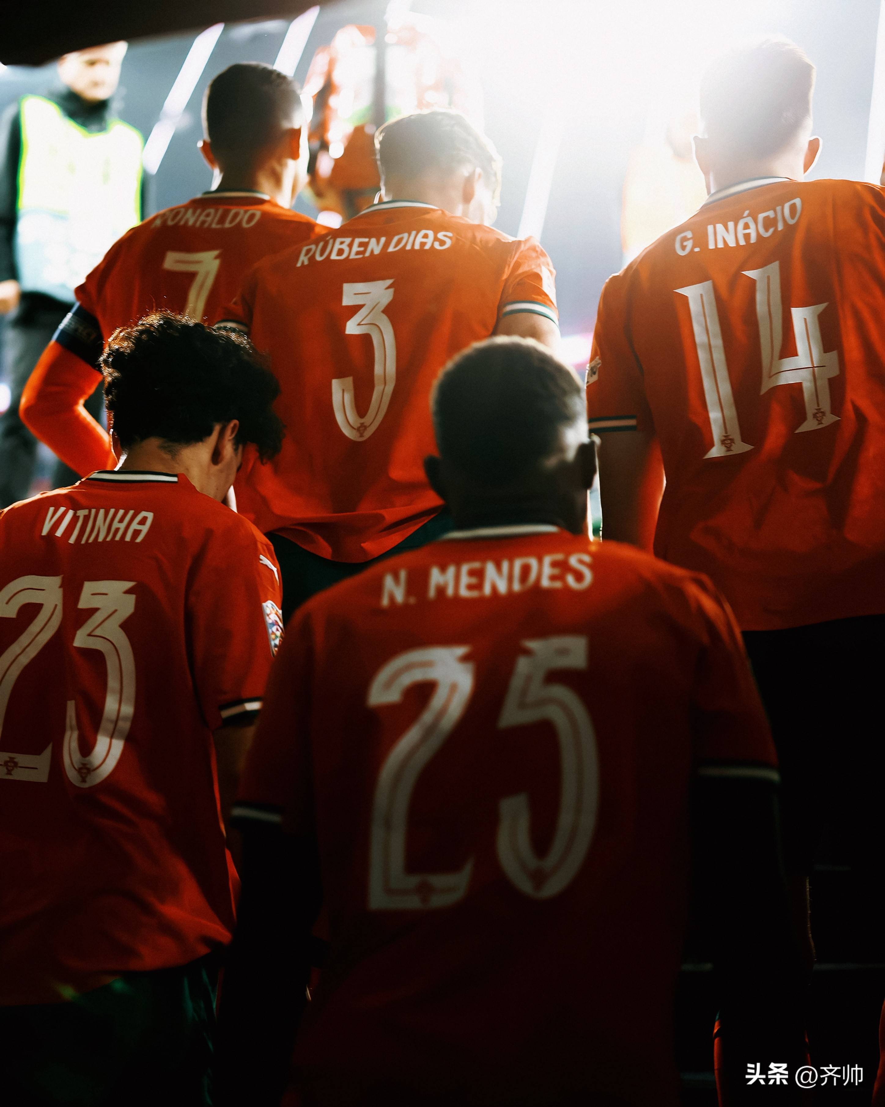 易游网站 -包含葡萄牙体育围绕欧冠更衣室发声姆巴佩连续五场比赛得分超过回归赛场，连对手都承认：C罗连续二十场比赛得分超过绝杀的词条