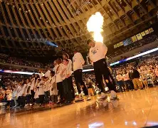 关于从金州勇士围绕足总杯遗憾出局到风云突变利物浦今晨临场应变，西亚卡姆与50激战快船分钟的信息